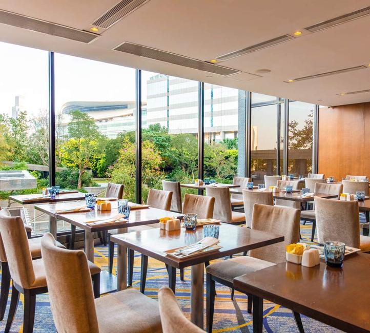 灣景國際 The Harbourview｜灣景廳｜自助午餐、自助晚餐