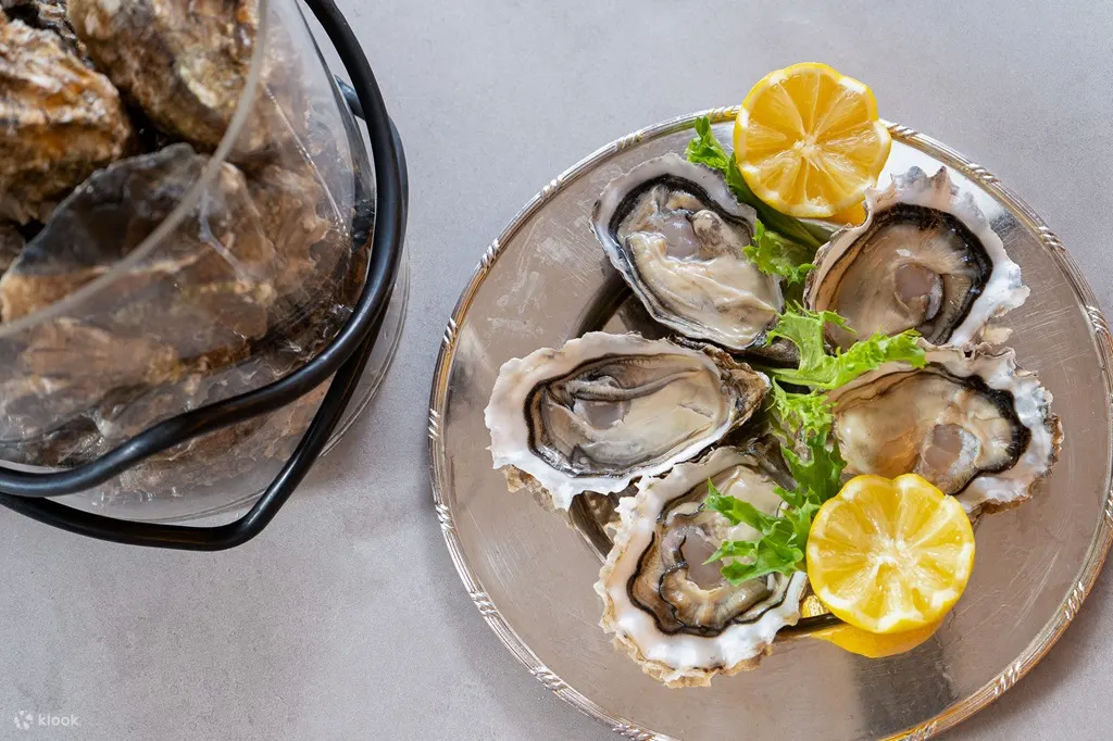 香港西環萬怡酒店自助餐｜MoMo Cafe｜自助午餐、自助晚餐｜刺身、冰鎮海鮮、各款美食、Movenpick 雪糕