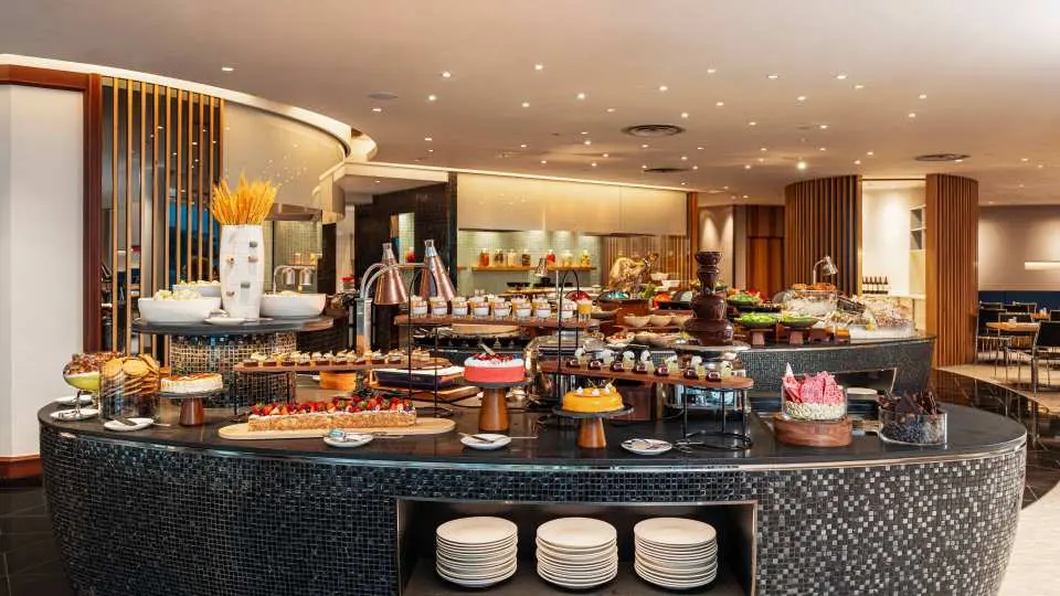 灣仔諾富特世紀酒店自助餐｜Le Café Buffet 咖啡廳自助餐｜海鮮自助午餐、自助晚餐｜酒店自助餐優惠