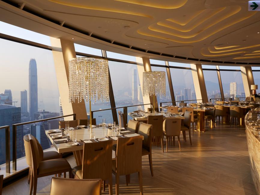 自助山 (香港) The Grand Buffet (Hong Kong)｜自助午餐、自助晚餐｜360°旋轉餐廳