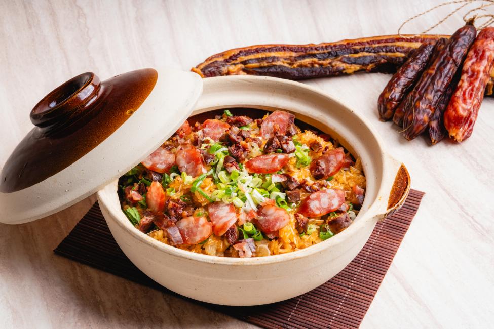 自助山 (香港) The Grand Buffet (Hong Kong)｜自助午餐、自助晚餐｜360°旋轉餐廳