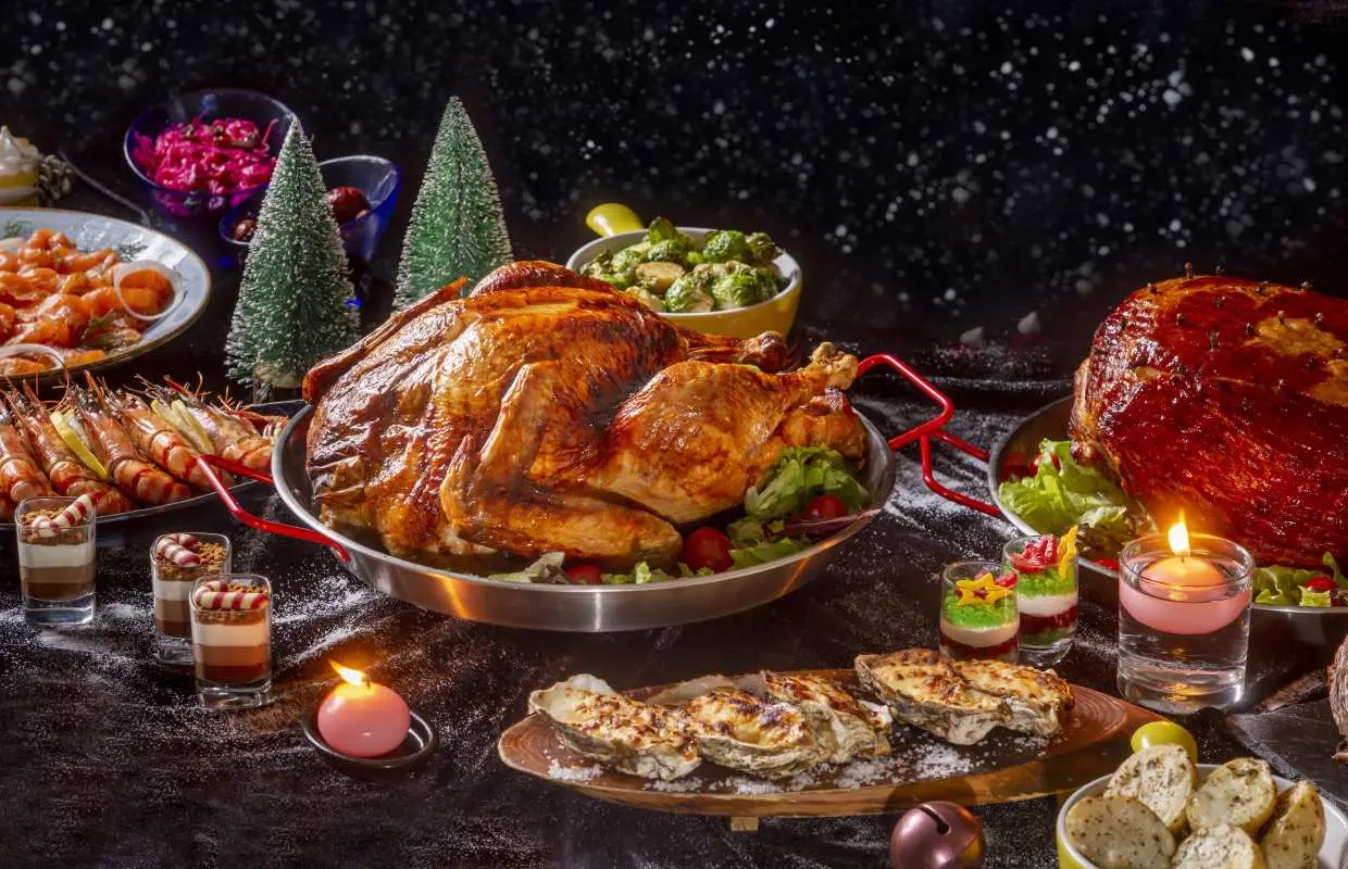 尖沙咀｜港青酒店 YMCA｜再臨閣｜自助午餐．自助晚餐｜可訂即日｜平安夜/聖誕節/除夕自助晚餐